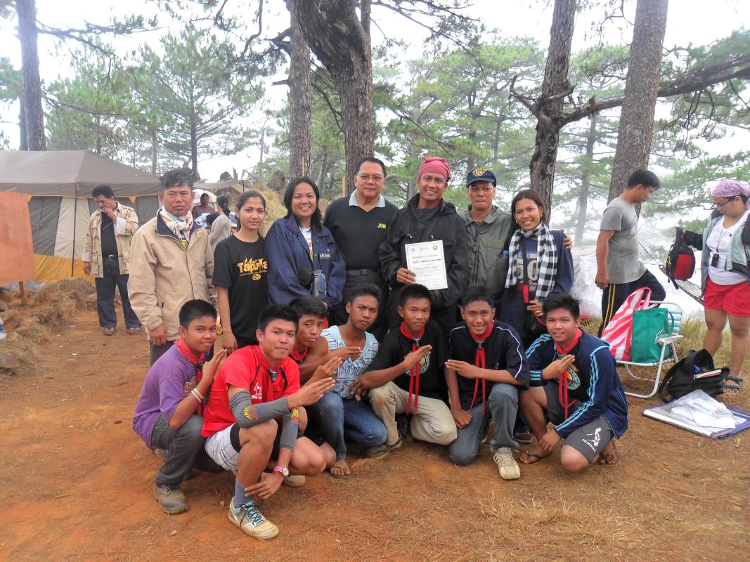 EXPLORERS EXPLORE MOUNT TAPULAO