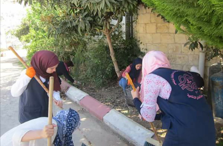 Zahret Al Madaen is in a continuous voluntery work in the Eldery House of Nablus