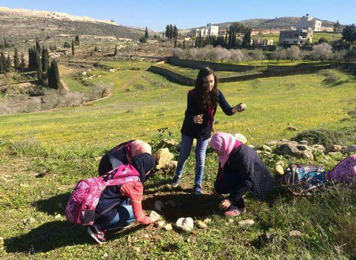 Zahret Al Madaen Palestinian Girl Scouts is taking a serious step toward environment by participating in (Go Green) Campaign