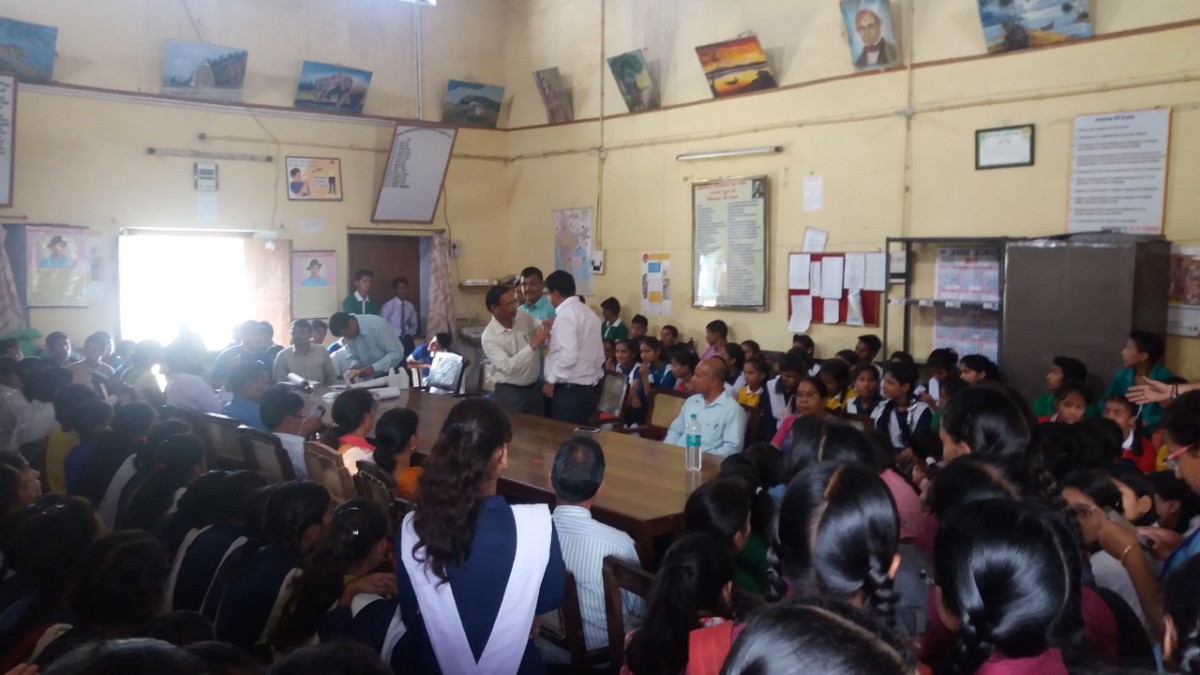 Volunteering in Shaheed Bhagat Singh Jayanti 