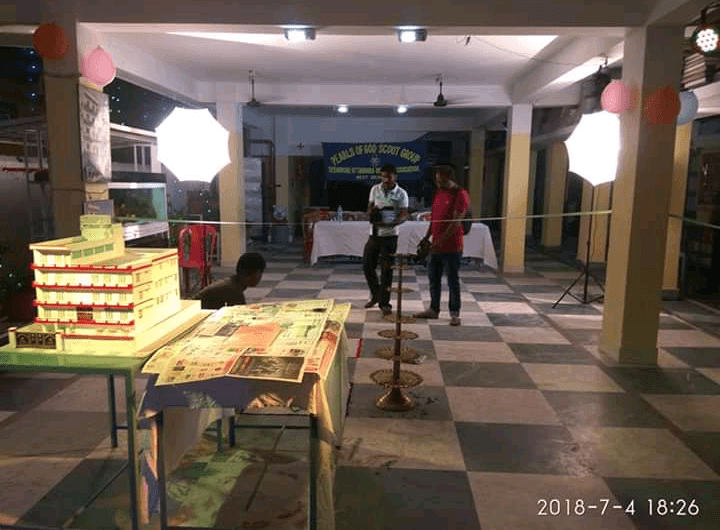 Arrangements for foundation day