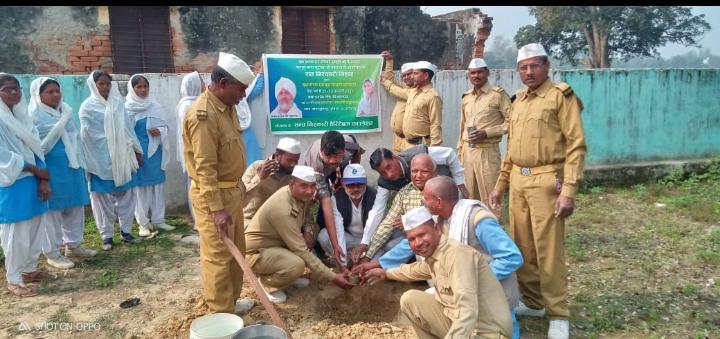 Tree Plantation Drive Collaboration with Volunteer Of Sant Nirankari Mission
