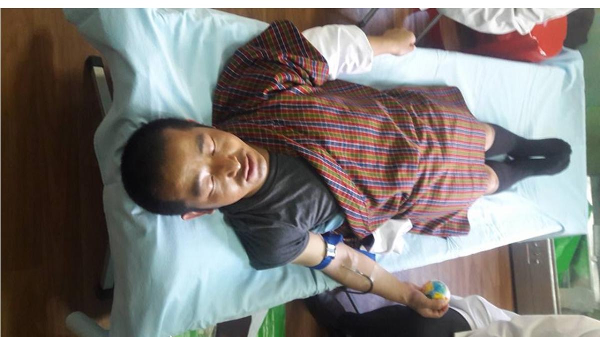 A drop of blood can safe a life.