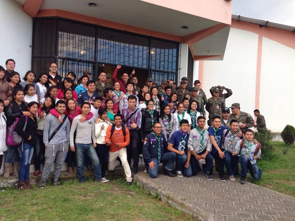 Ayuda Humanitaria Scouts La Salle 4 Latacunga para damnificados del Terremoto en Ecuador / Abril 2016