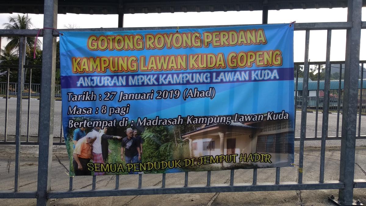 Gotong-royong Bersama Masyarakat Kampung