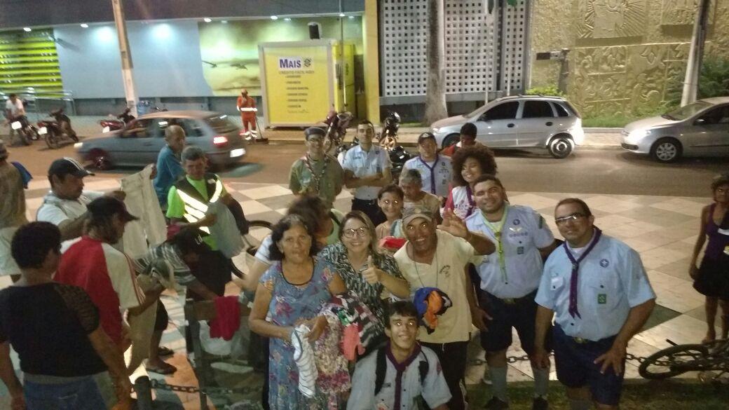 AMOR NO MEIO DAS RUAS