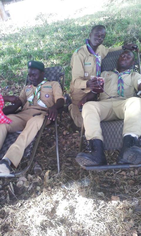 SCOUTS SAVE THE LIFE - WE DONATE OUR OWN BLOOD