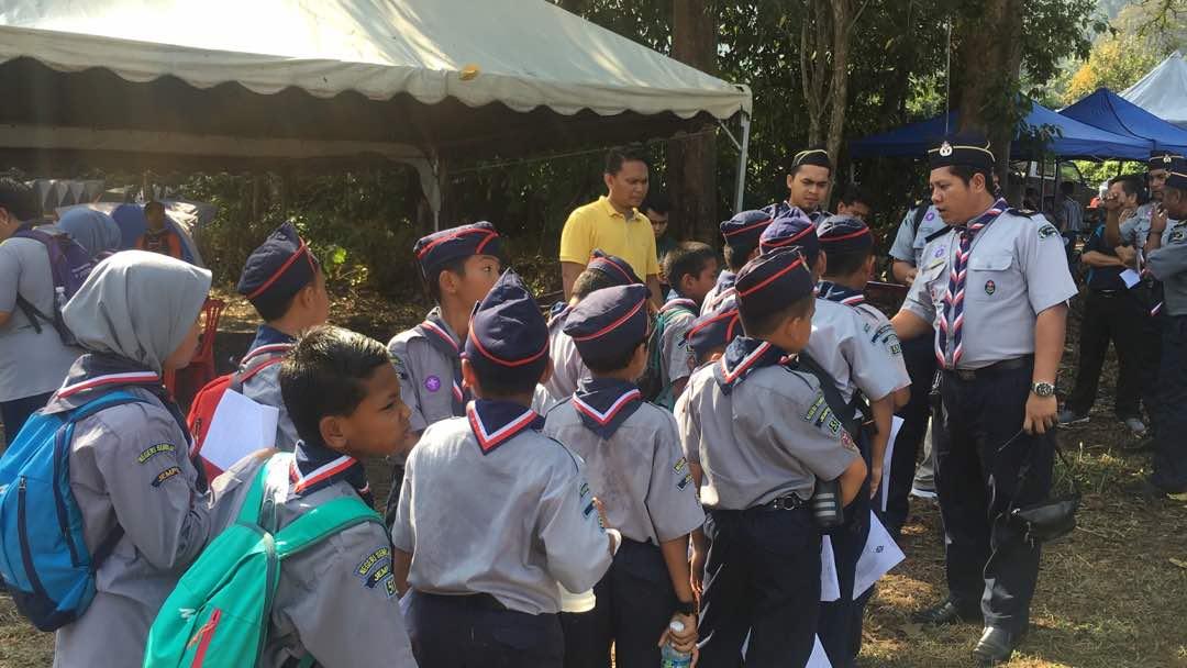 Panas terik tapi meriah!!!