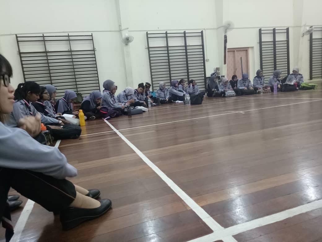 Mingguan Interaksi dengan Pensyarah (Perhimpunan dan Pertunjukkan Buku Log)