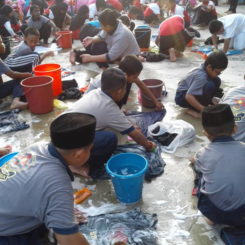 SCOUTS ACTIVITY IN SK FELFA PENGELI TIMUR