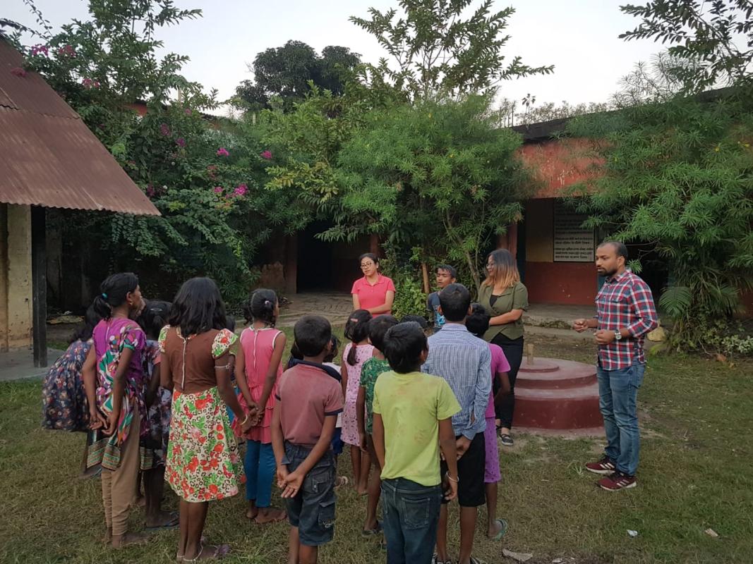Educating kids in a Local Snehalaya