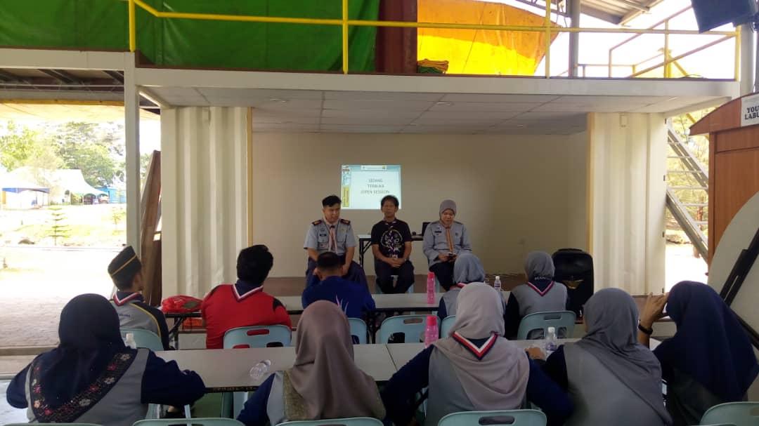 Pemimpin Pengakap Ikuti Latihan Asas Kepimpinan