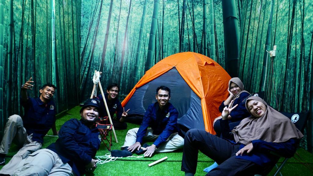 Belajar Sandi Morse Bersama Kakak Pembina Pramuka