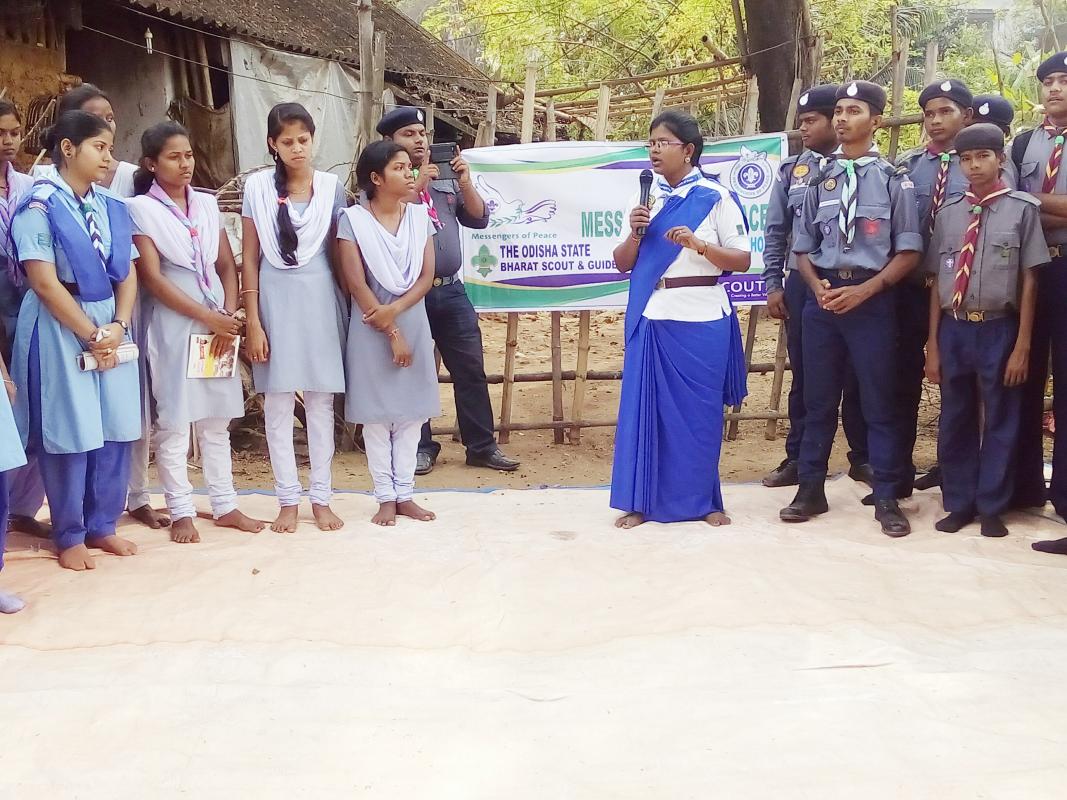 Mop workshop at Powell English medium school on Thinking Day 