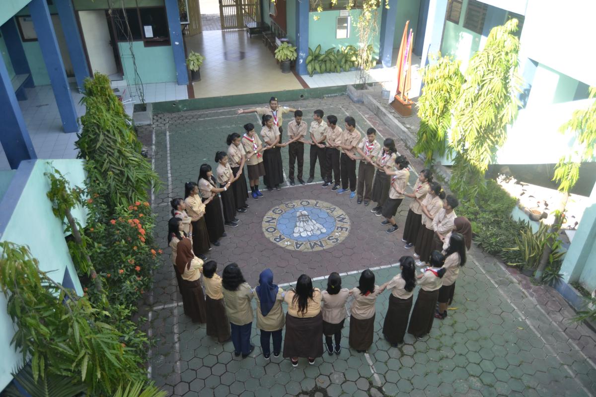 kegiatan pramuka bagi siswa baru SMA Ronggolawe Semarang