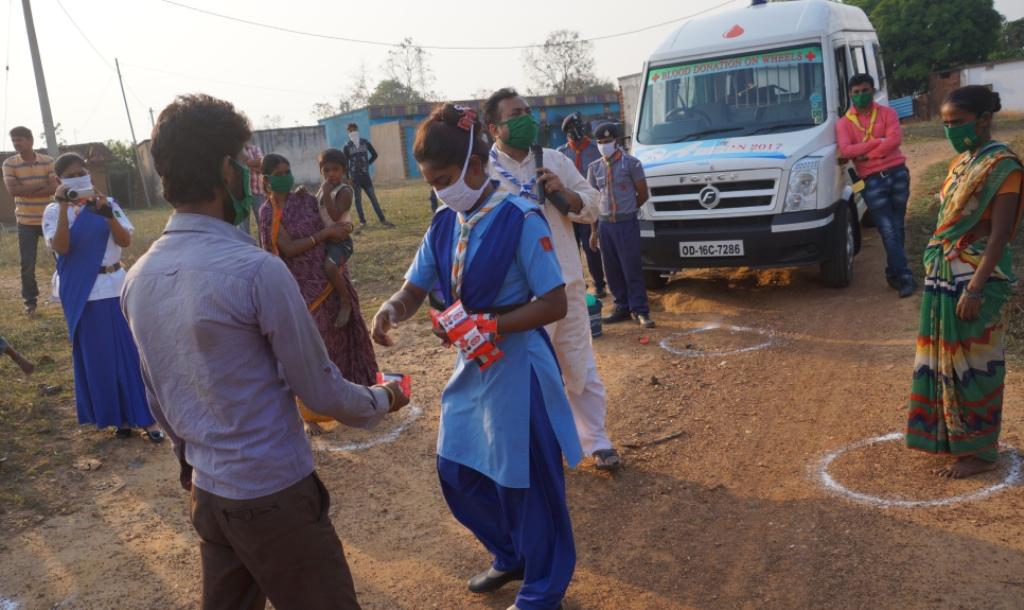 Hand wash demonstration at Jarangloi village of Bargaon Block, Dist. Sundargarh