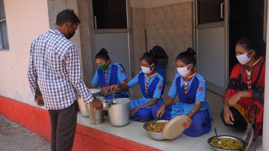 Food distribution at Bargaon Community Health Center