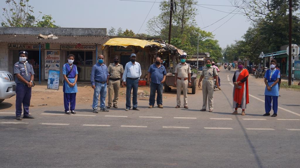 2nd phase mask distributed at different public places of Bargaon