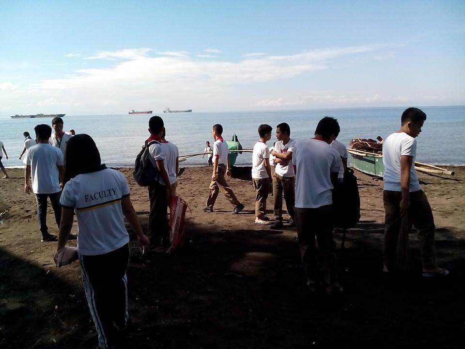 ISKOUTS Coastal Clean Up 2015