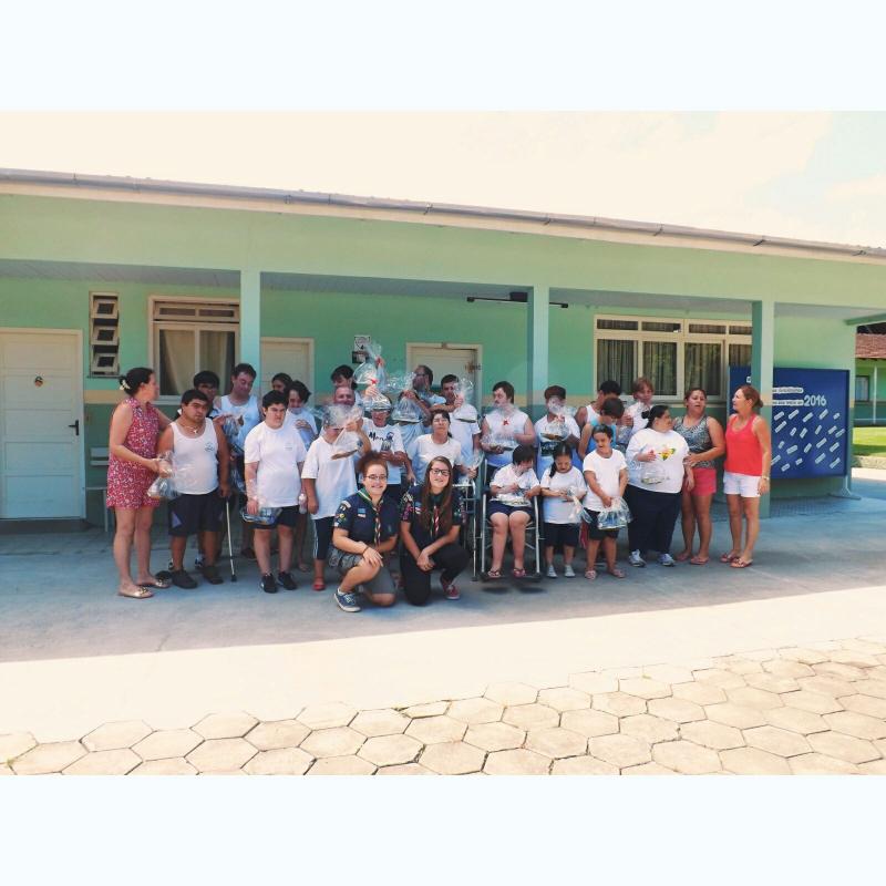 JUNTOS SOMOS MAIS FORTES ESCOLA DE DEFICIENTES .