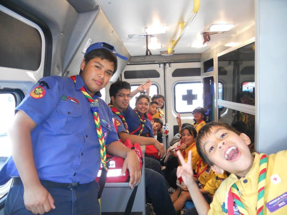 Grupo2Madero colaborando con la Cruz Roja de Mexico para la Colecta Anual
