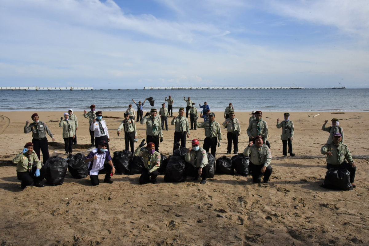 Nearly 30kg of rubbish collected during Sungai Liang Beach clean-up
