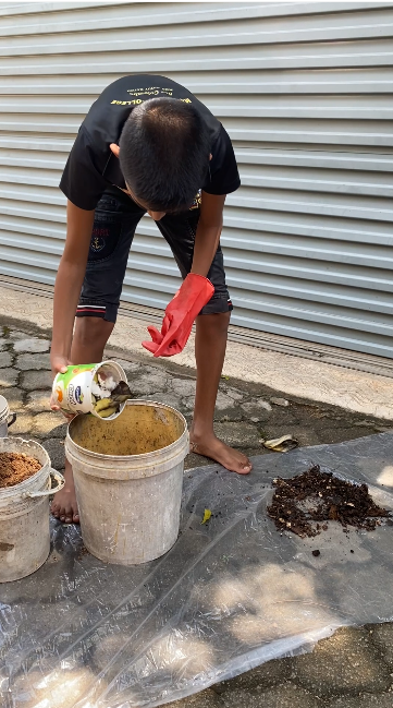 Preparation of a Compose Bin