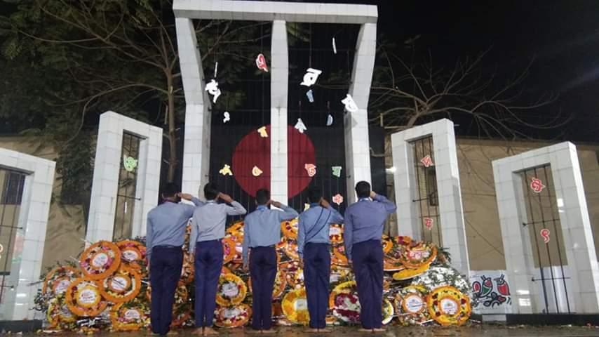 আন্তর্জাতিক মাতৃভাষা দিবসে শহীদ মিনারে সেবা প্রদান