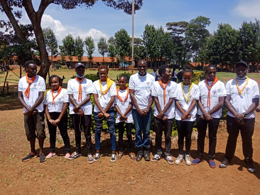 Community service: Primary school cleanup activity