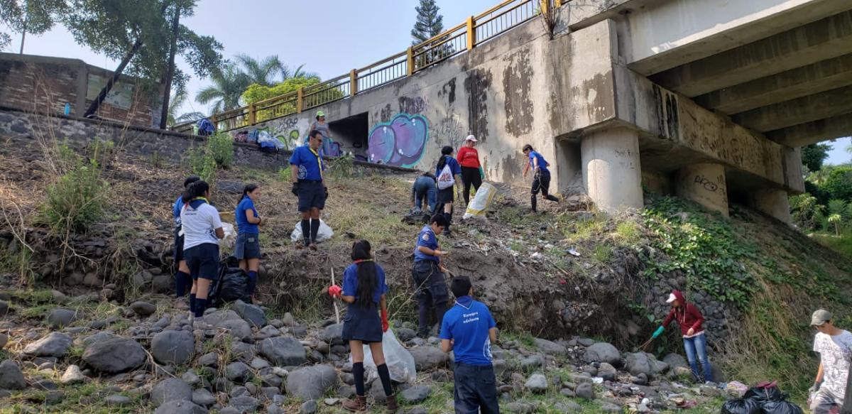 limpieza y reforestación de el río Cuautla