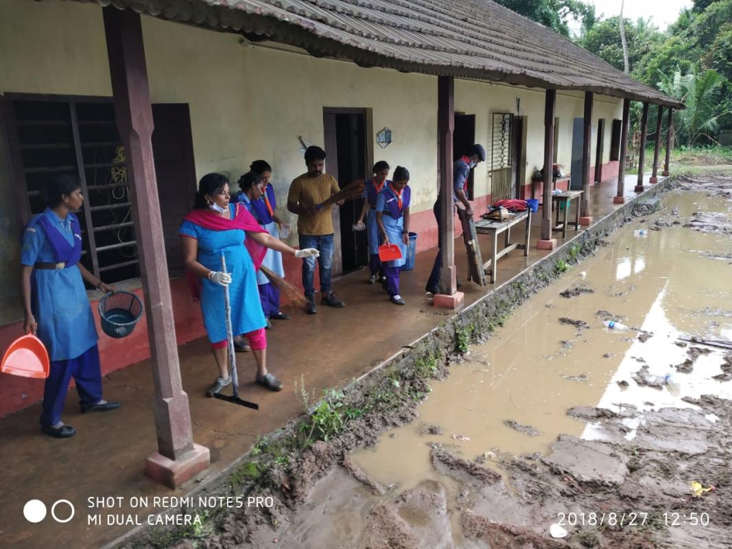 Cleaning in Flood effected Schools 