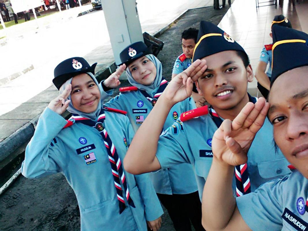 perbarisan hari pembukaan kokurikulum