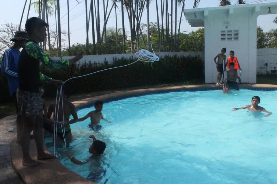swiming