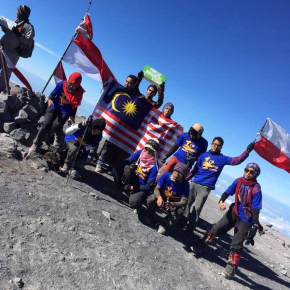 Exploring nature Mt. Bromo - Mt. Semeru