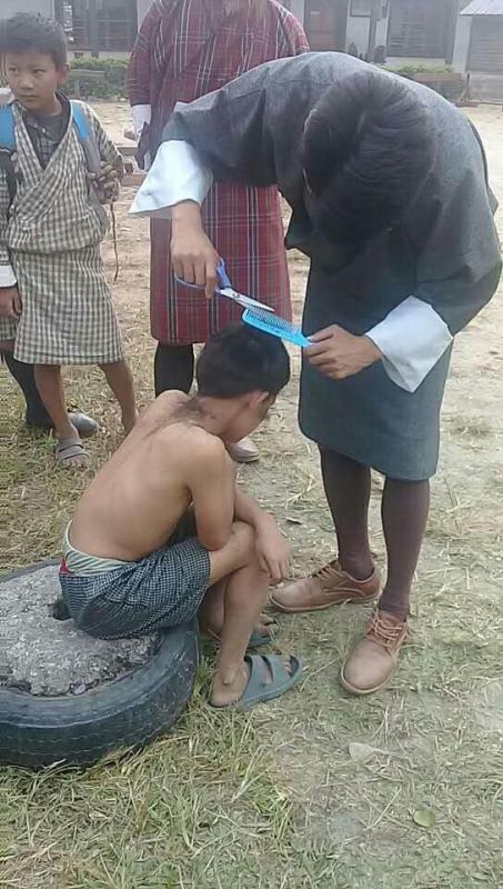  helping students' to maintain personal hygiene