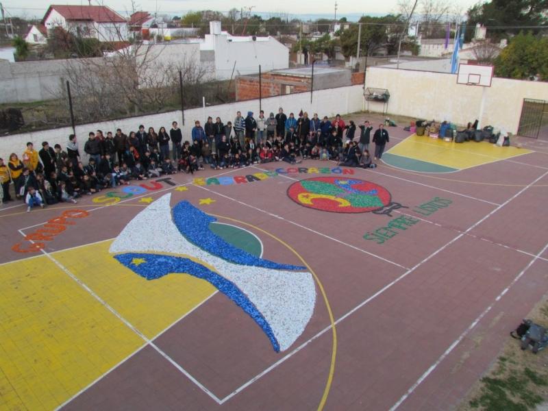 Solidary Fleur de Lis