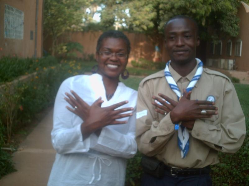 conference debat des messagers de la paix du NIGER au centre culturel americain sur le theme '' JEUNESSE, PAIX ET CITOYENETE ACTIVE '' 