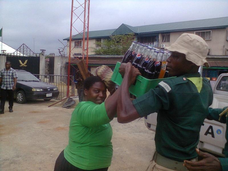 souts help elderly people in uyo metropoli
