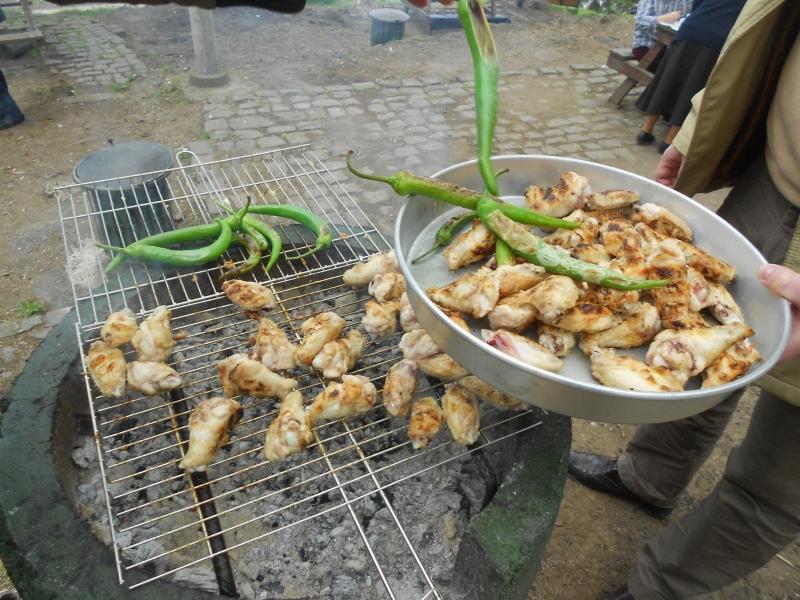 GUIDES AND SCOUTS OF GIRESUN LYCEUM.  PICNIC AND AWARD CEREMONY