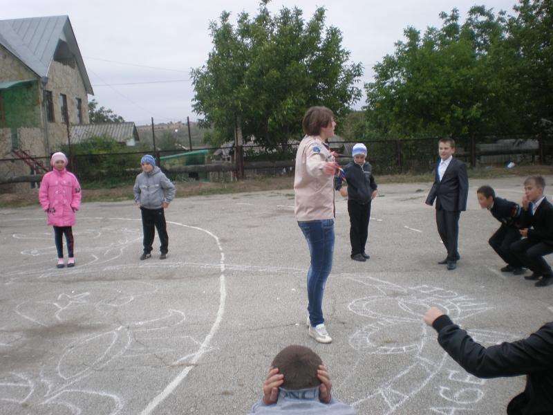 Semnez pentru pace jucându-mă