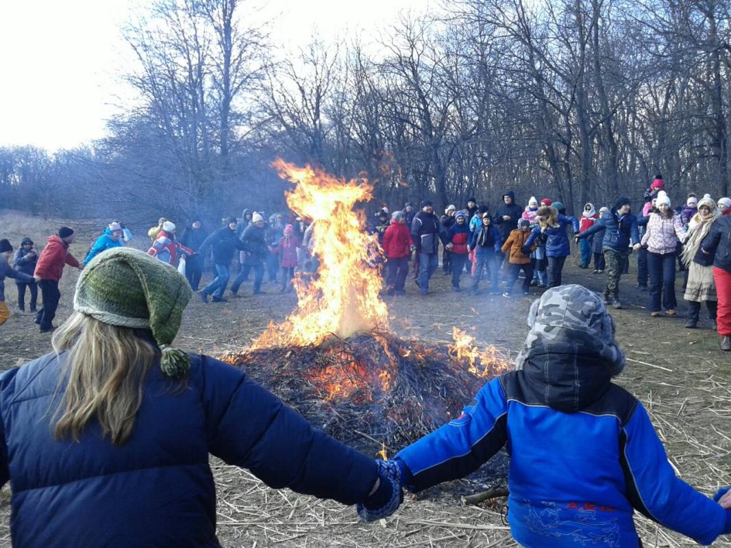 Проводи зими 2018