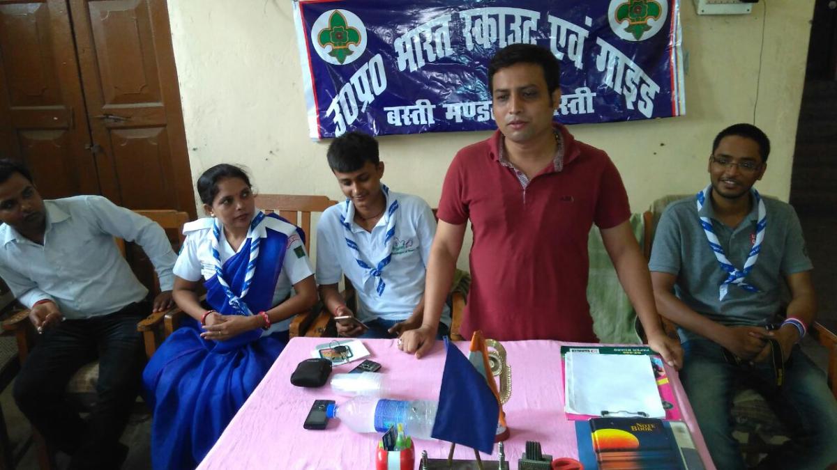 Mr-Kushal Chakraborty with Ashvanee,harsh,anil go to basti and see mop work how's to go 