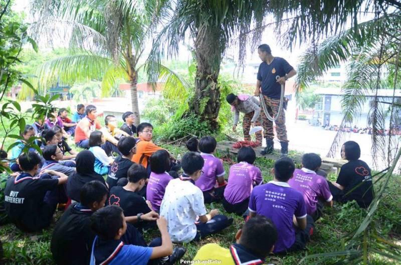 Fun with Bombaree kursus bomba pengakap 2-4 september