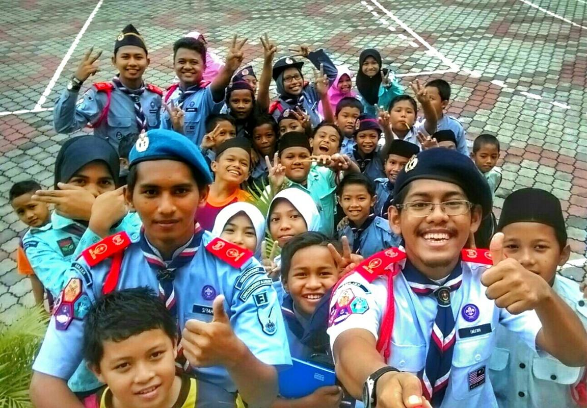 Kuala Terengganu Rover Scouts Taught Basics Of Orienteering & Pioneering Project.