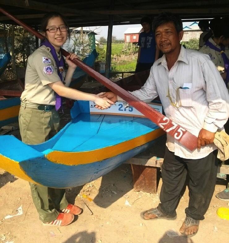 Korean Venture Scout leads project to help Cambodian families