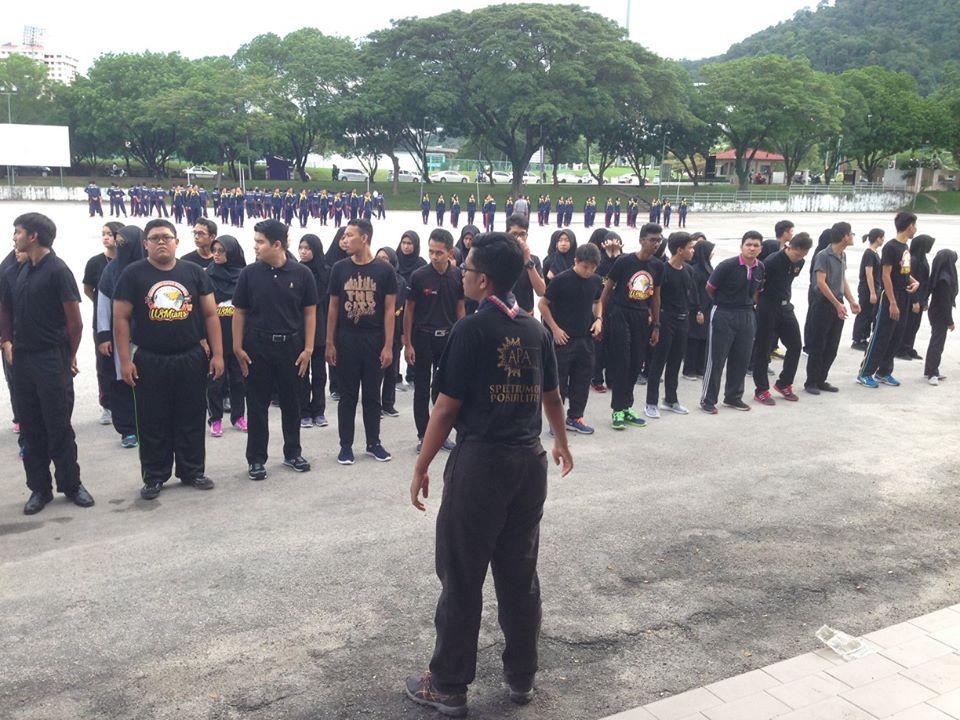 LATIHAN KAWAD KAKI 