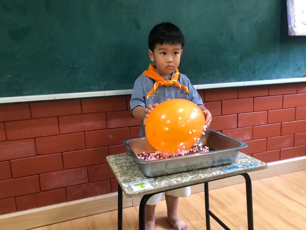 ทดลองวิทยาศาสตร์ไฟฟ้าสถิต