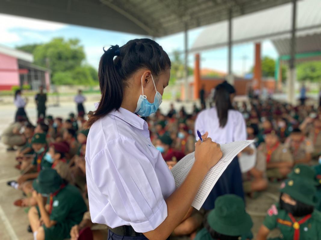 พิธีมอบบ่าอินธนูลูกเสือสามัญรุ่นใหญ่