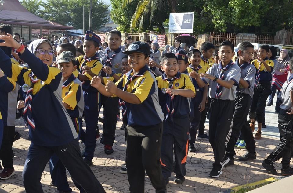 "MERDEKA WALK AND CLEAN UP THE WORLD AT PENANG NATIONAL PARK 2019" (INTERNATIONAL PEACE MONTH)