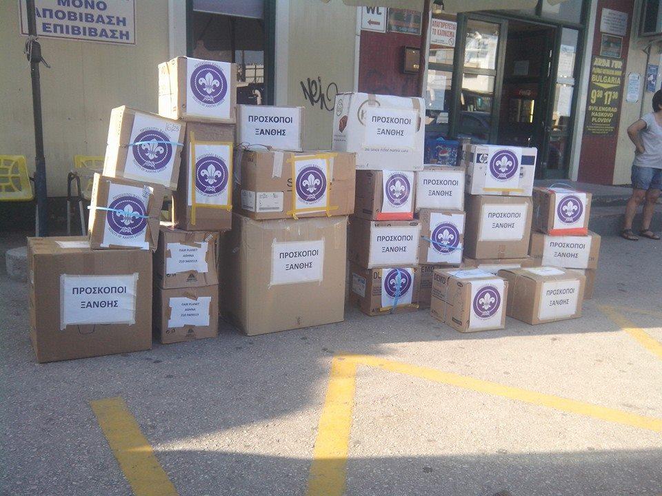 Collecting and donating medical supplies to the Palestenians